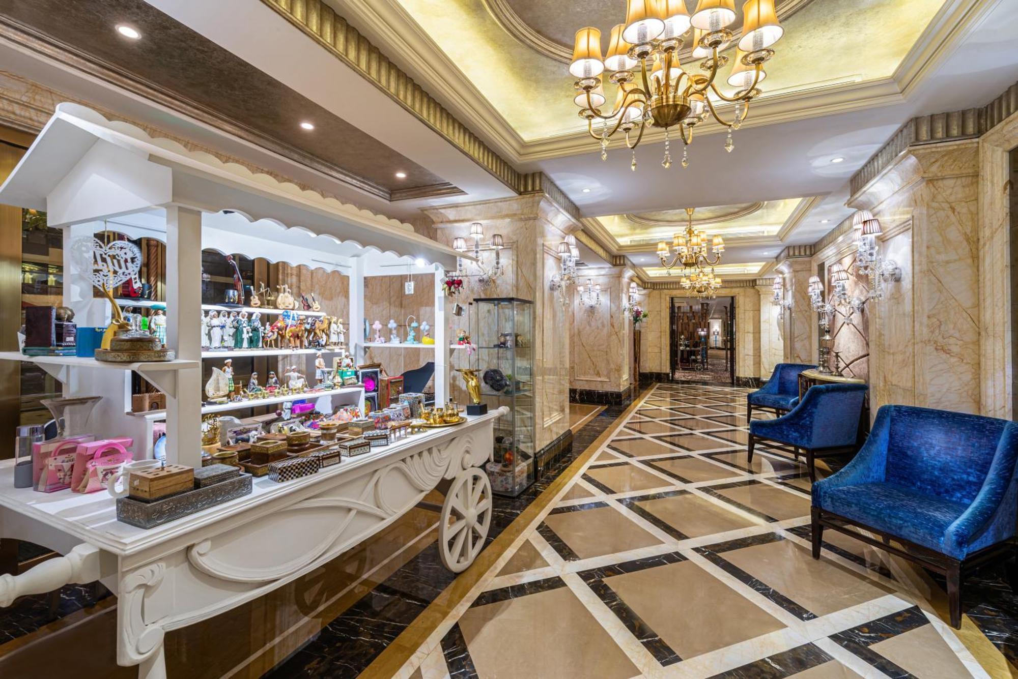 Narcissus Riyadh Hotel & Spa Riade Exterior foto The lobby of the hotel