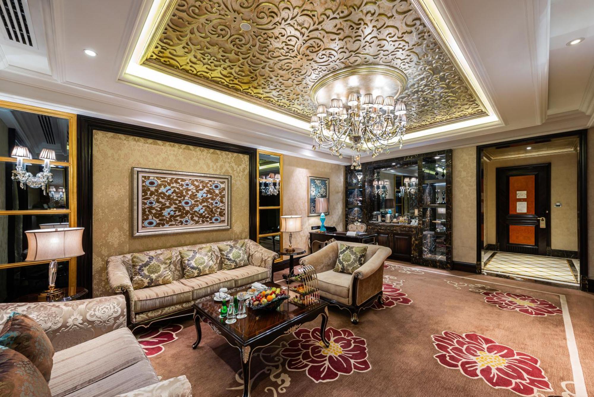 Narcissus Riyadh Hotel & Spa Riade Exterior foto The interior of the Presidential Suite
